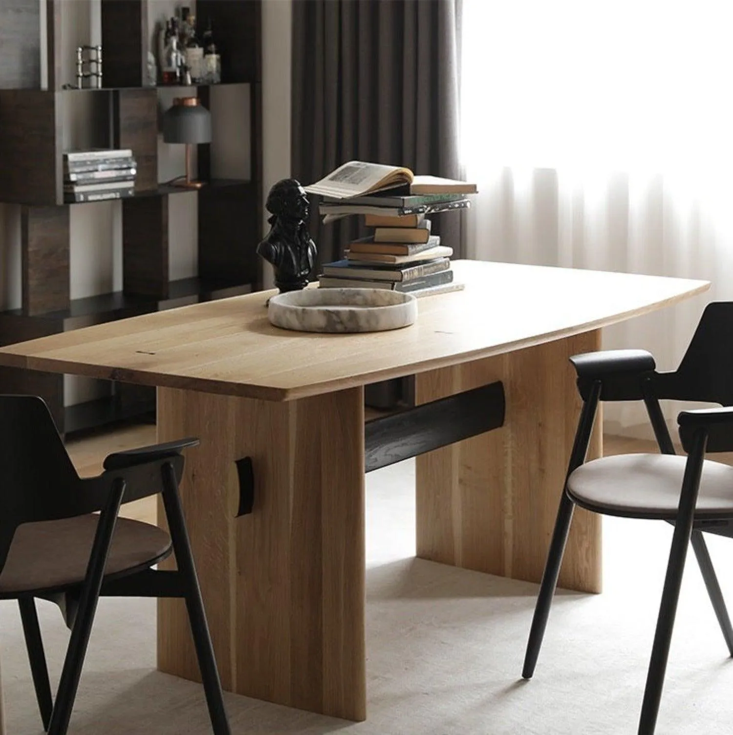 COZONI Cora Dining Table