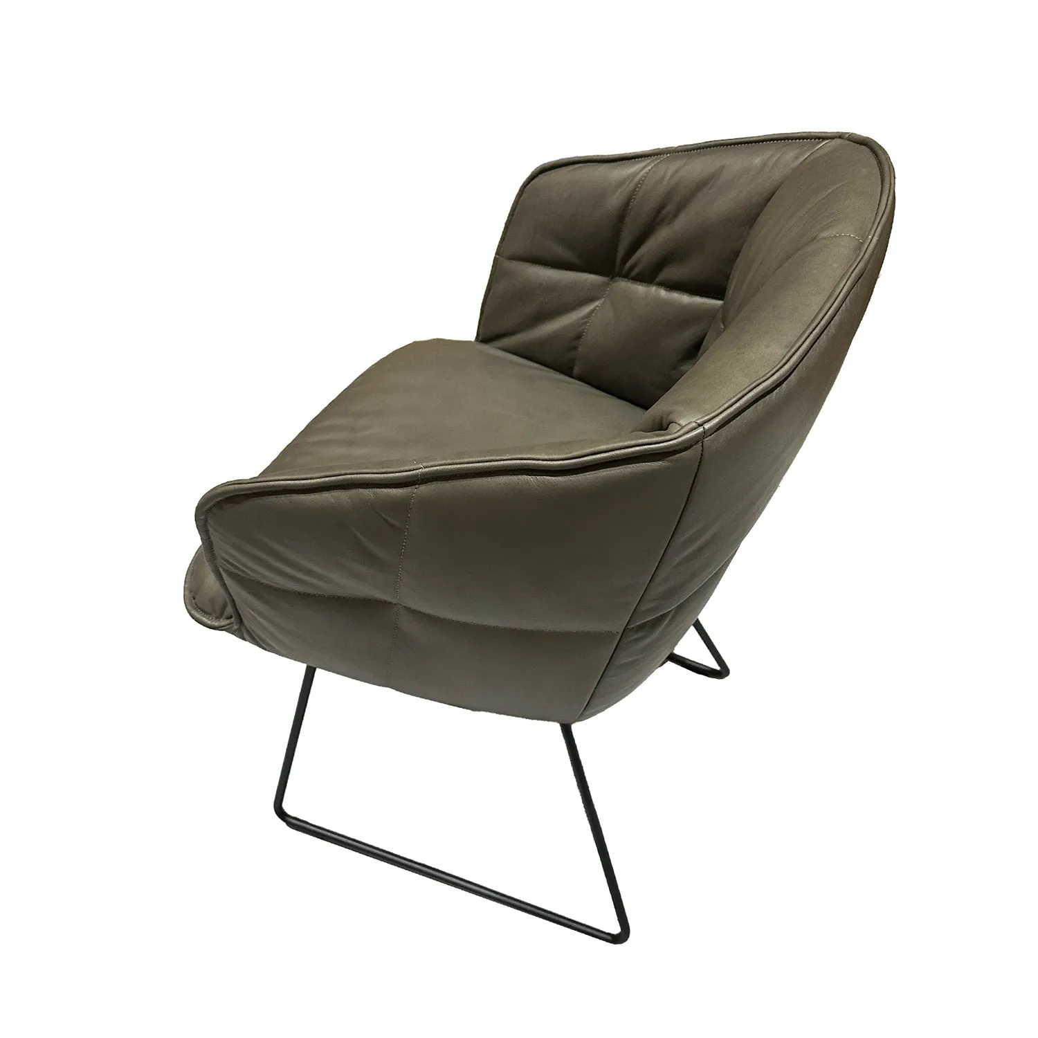 freifrau | low dining | marla armchair high | wire frame | adora walnut leather