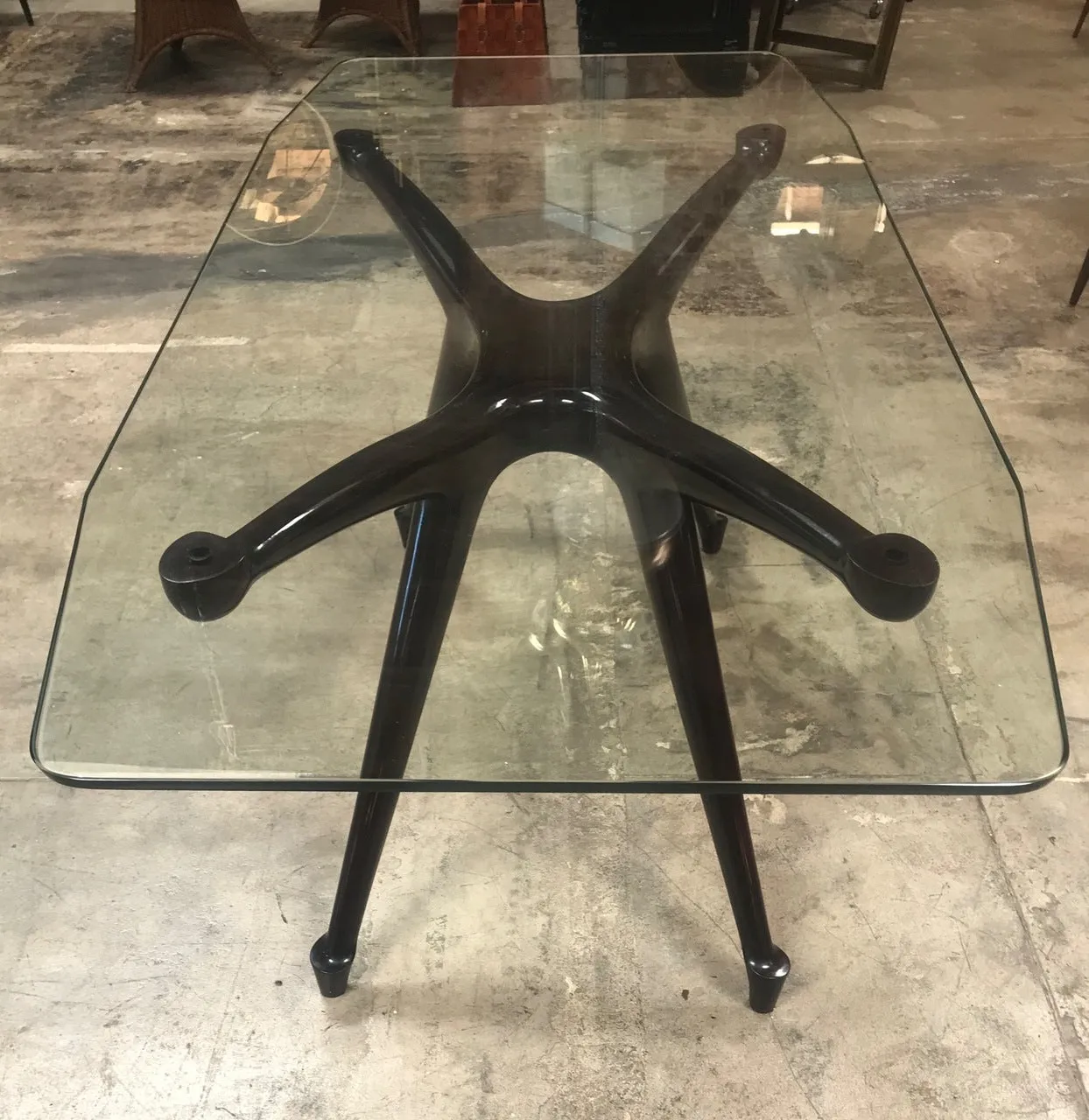 Italian Dinning Table Attributed to Paolo Buffa, circa 1950s