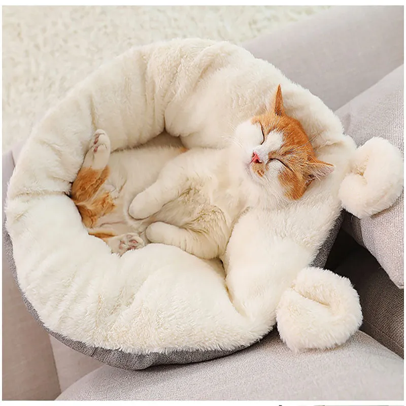 Plush Small Pet Sleeping Bag Bed, Cold Resistant, Non-Slip