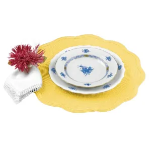 Round Scalloped Placemats - Daffodil