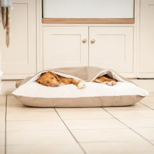 Sleepy Burrows Bed In Clay Velvet by Lords & Labradors